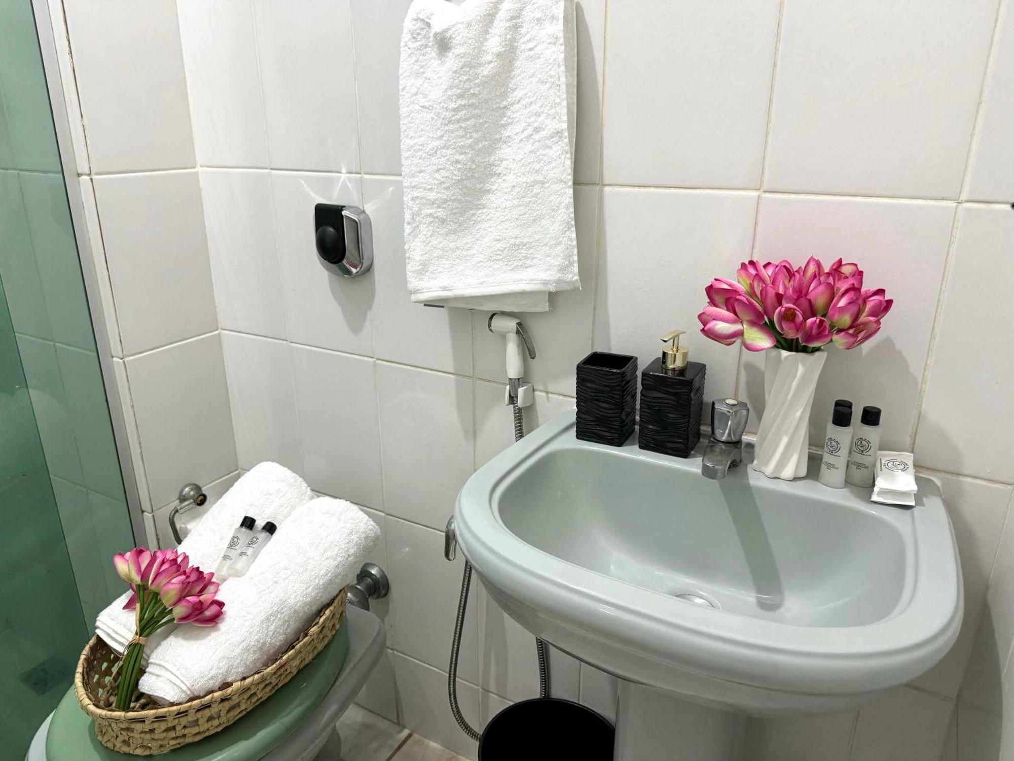 Otimo Na Quadra Av Nsa Sra C 1141 Ap1005 Apartamento Rio de Janeiro